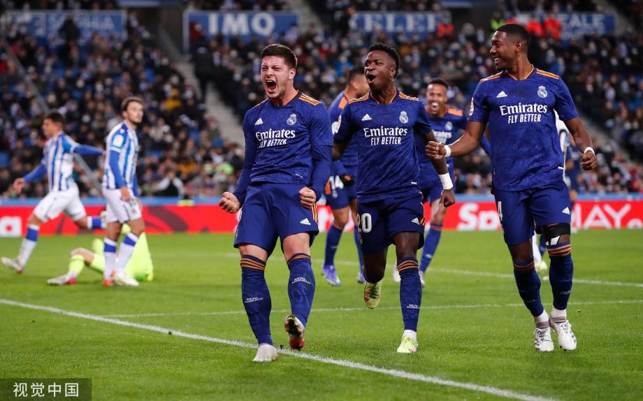 继C罗和小卢卡斯后，奥斯梅恩是第三位欧冠客场对贾府戴帽的球员