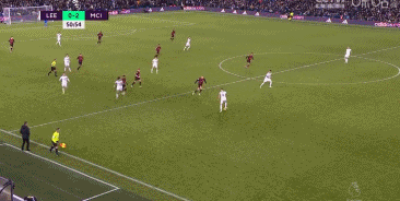 美记：保罗·乔治在场76人每百回合防守效率提升11.2分