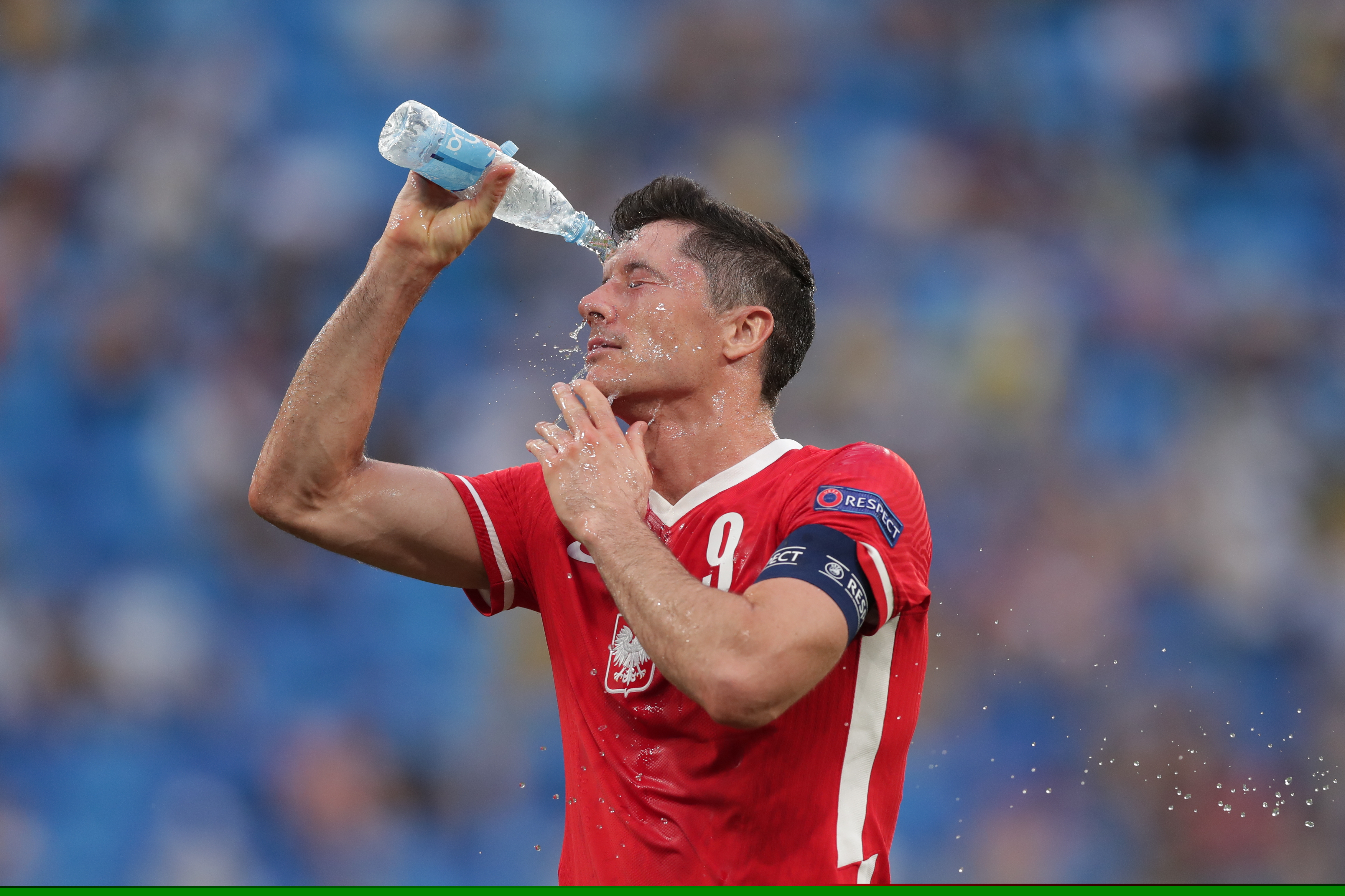 博尼：踢欧冠是我的梦想；今天我们付出了全部，被绝杀很痛苦