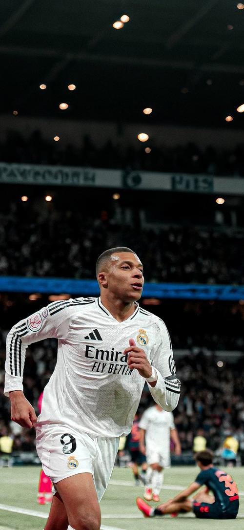 弗里克：没做好逼抢；我们不想用低位防守并靠反击1-0取胜