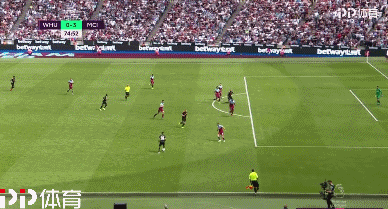 德天空：利物浦不会放弃引进伊萨克