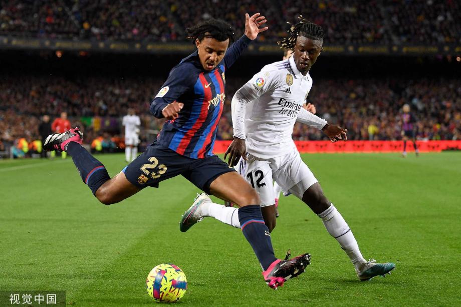 佛罗里达州Hollywood Hard Rock新吉他塔楼完工