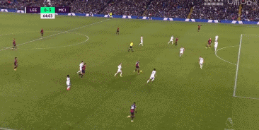 英超第15轮：B费2射1传姆伯莫芒特破门 曼联4-1狼队