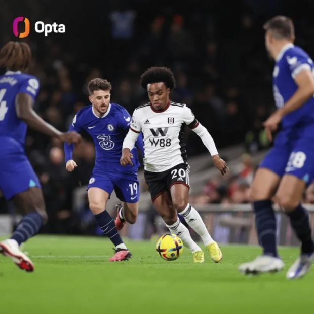 里程悲！伦纳德快船生涯30+次数达到70次，升至队史第二