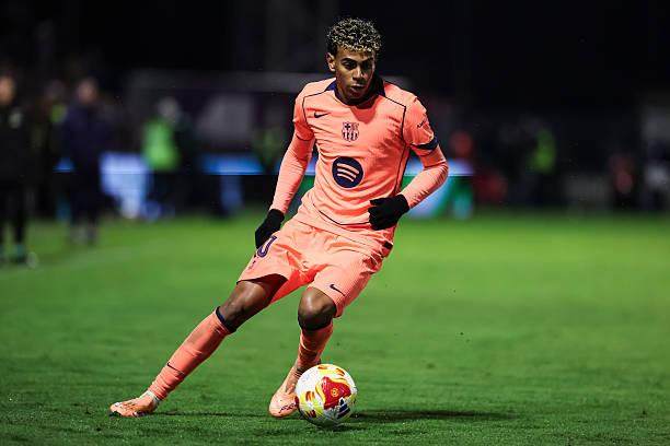 海港收官战闷平！媒体人热议：悲壮且幸运，没陈威早完蛋了